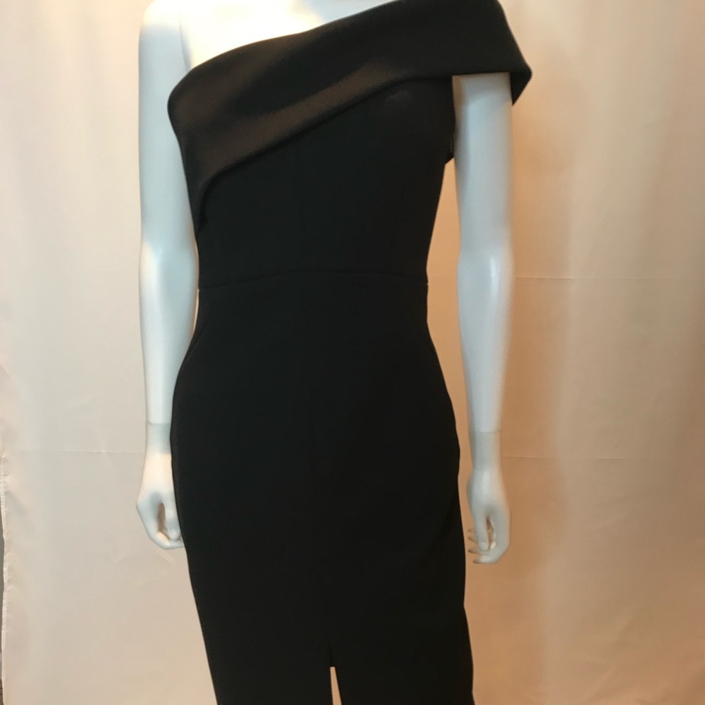 BLACK WHISTLES ONE SHOULDER DRESS